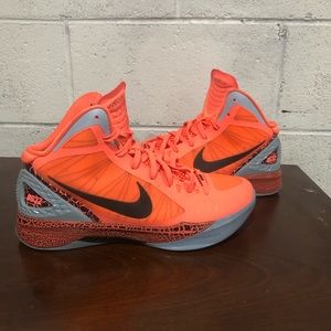 Nike HyperDunk 2011 (Blake Griffin)